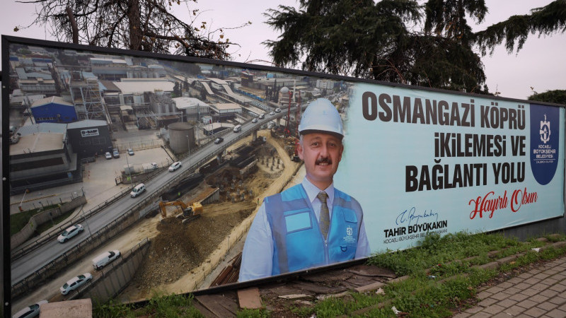 Büyükşehir’den Gebze bölgesine  hizmet ve eser yağmuru