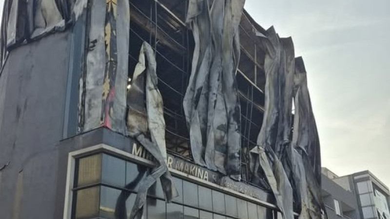 Dilovası'nda parfüm fabrikasında korkunç patlama: 6 ölü