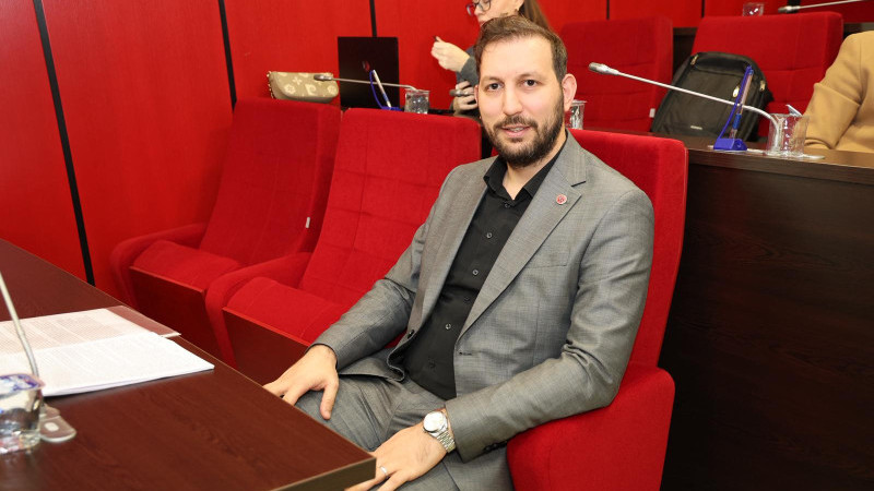 YRP' li  Kahraman “Hijyen kurallarına uymayan işletmenin neden ismi açıklanmadı?”