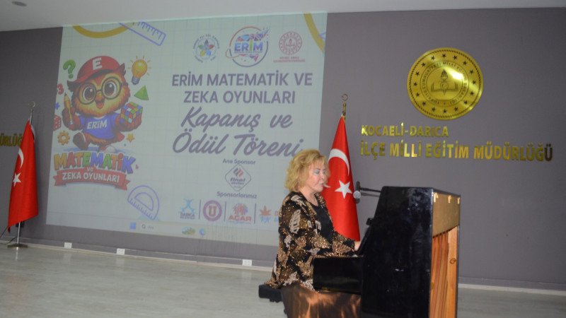 Kemal Ali Gül, Gülsin Onay'ı öğrencilerle buluşturdu