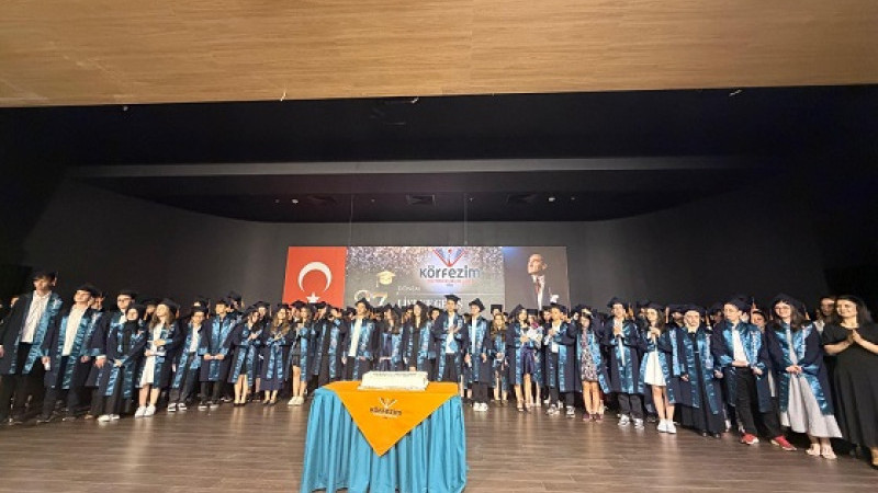 KÖRFEZİM EĞİTİM KURUMLARI LİSEYE GEÇİŞ TÖRENi MUHTEŞEMDİ