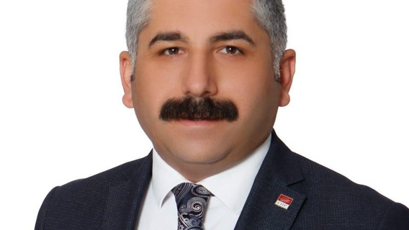 Gökhan Orhan CHP'den bu partiye geçiyor....
