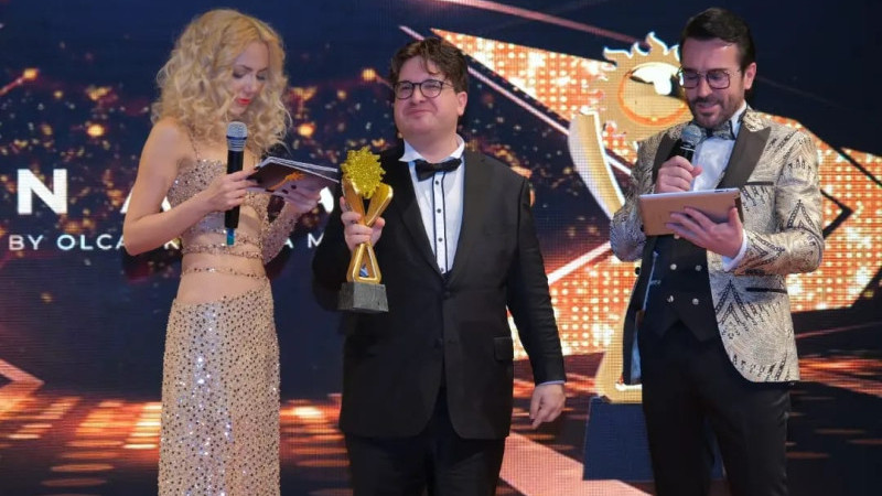 Sedat Can Öztoprak “en başarılı opera sanatçısı” 