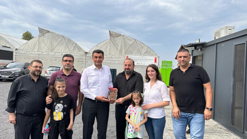 Çayırova Kent Konseyi,  Topraksız Sera’yı  ziyaret etti