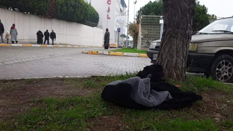 Hastane bahçesinde intihar