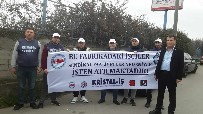 Cam fabrikasında  “sendikalaşma” krizi…( video haber)