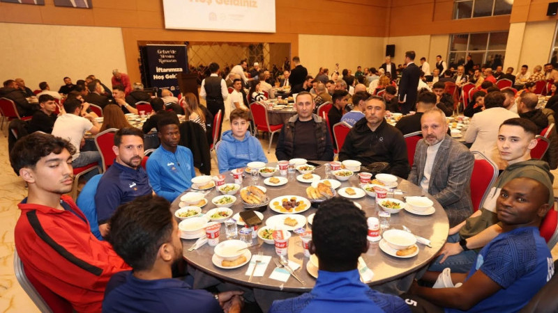 Başkan Büyükgöz amatörü iftarda ağırladı