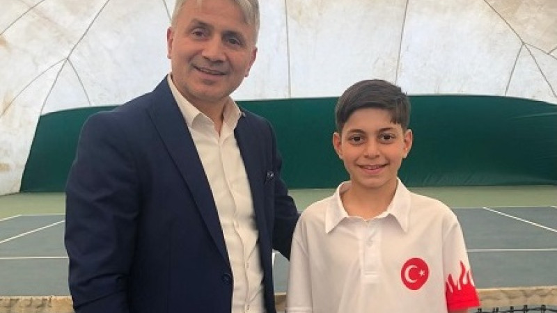 Talha Emin Bulut’dan Çifte Şampiyonluk